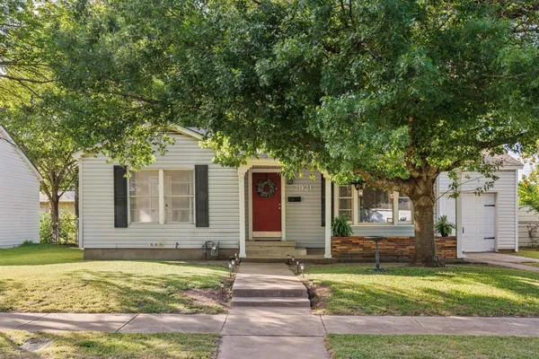 $174,000 | 2921 Summer Avenue, Waco, TX 76708