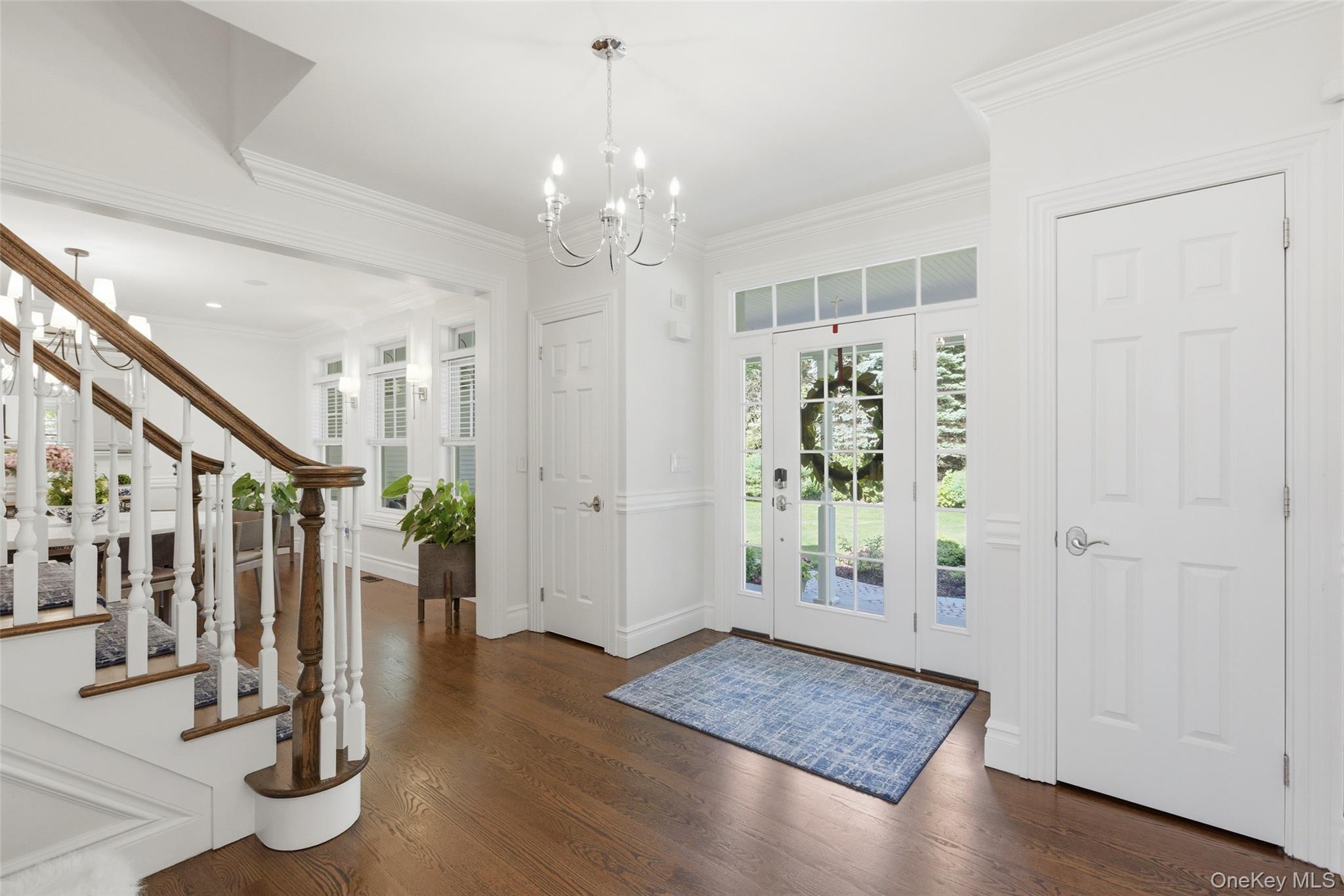 77 Mud Road Setauket, NY 11733 - Photo 19 of 46