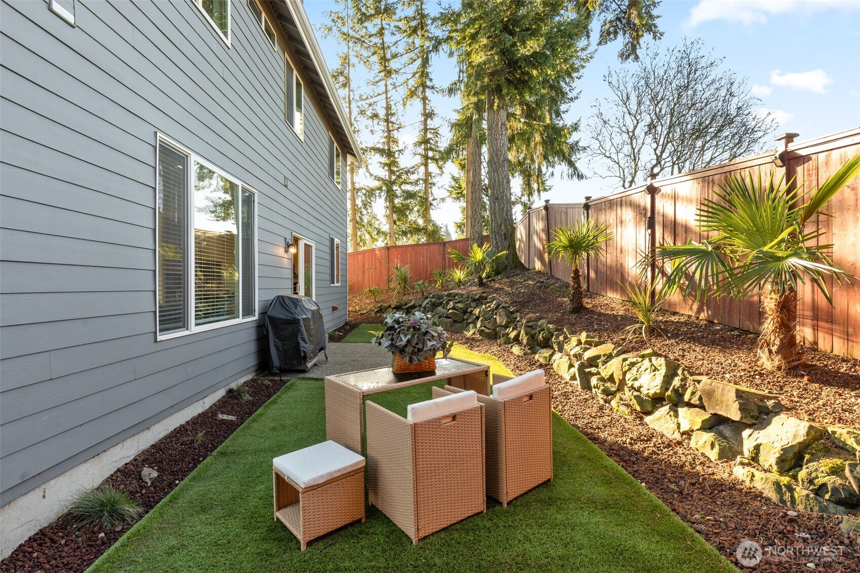 2017 Northeast 24th Place Renton, WA 98056 - Photo 36 of 37