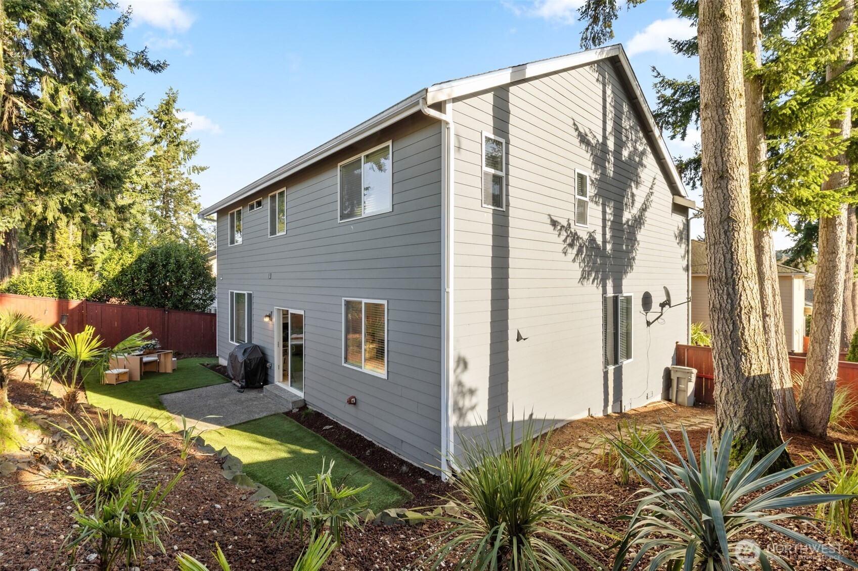 2017 Northeast 24th Place Renton, WA 98056 - Photo 37 of 37