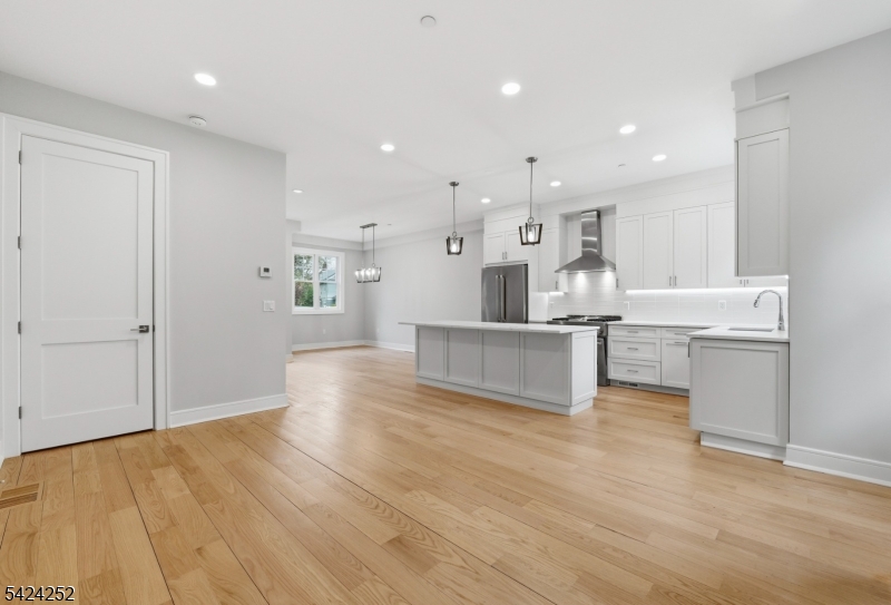 603 Springfield Avenue, Unit 101 Summit, NJ 07901 - Photo 11 of 36