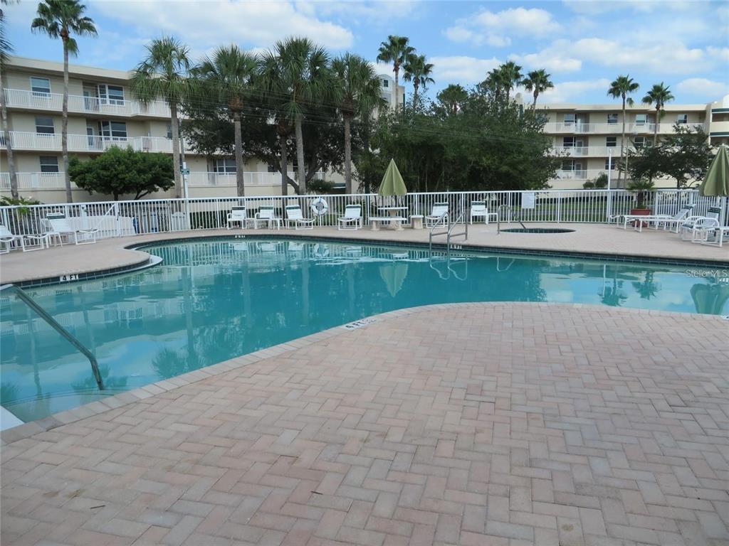6450 Shoreline Drive, Unit 9405 St. Petersburg, FL 33708 - Photo 29 of 36 a view of a lake view
