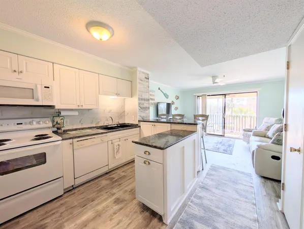 $1,350 | 4350 Intercoastal Drive, Unit 2302A, Little River, SC 29566