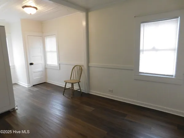 $1,500 | 611 Johnson Street, New Bern, NC 28560