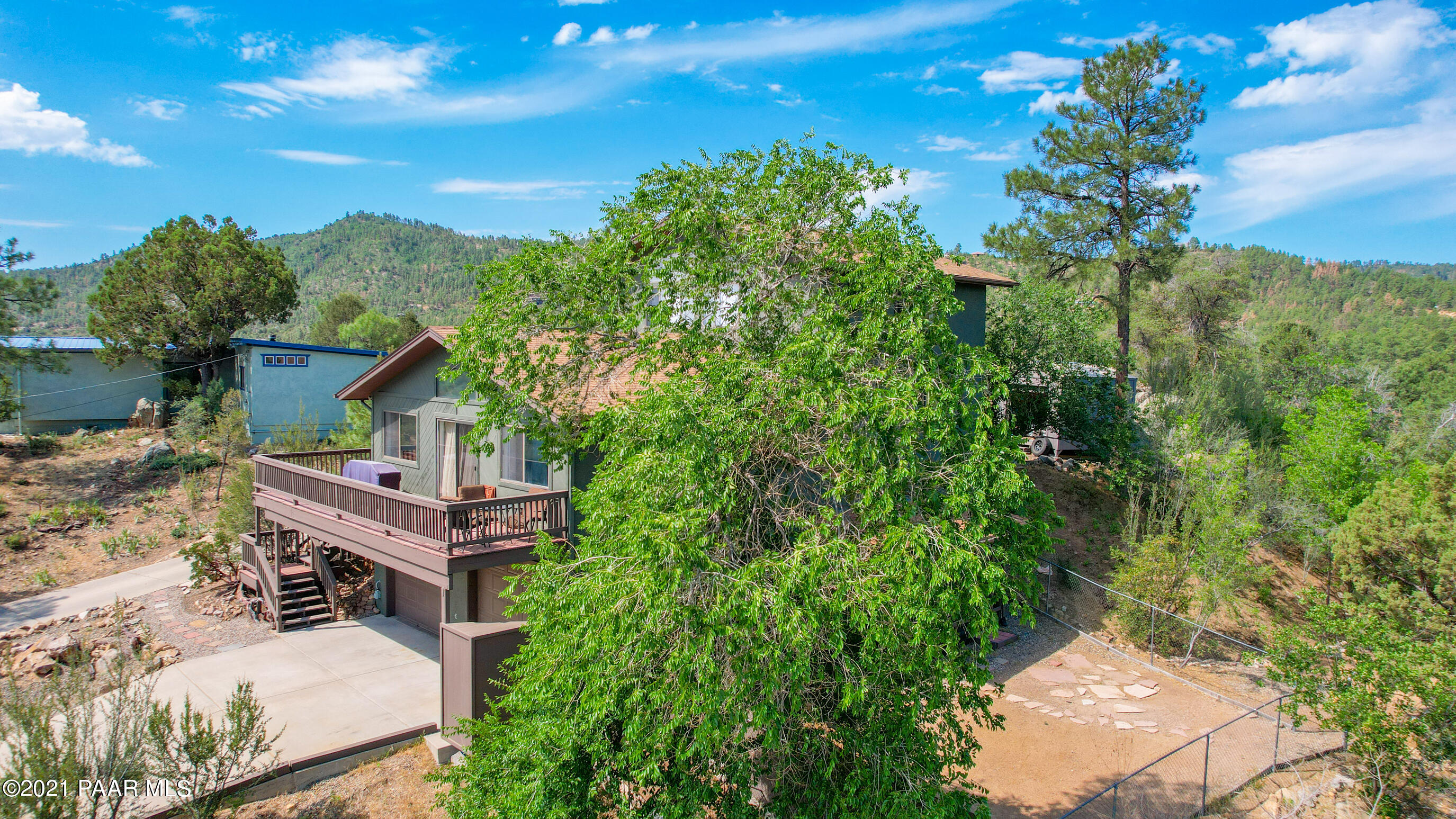 2082 View Point Road Prescott, AZ 86303 - Photo 35 of 44 Great Yard Space