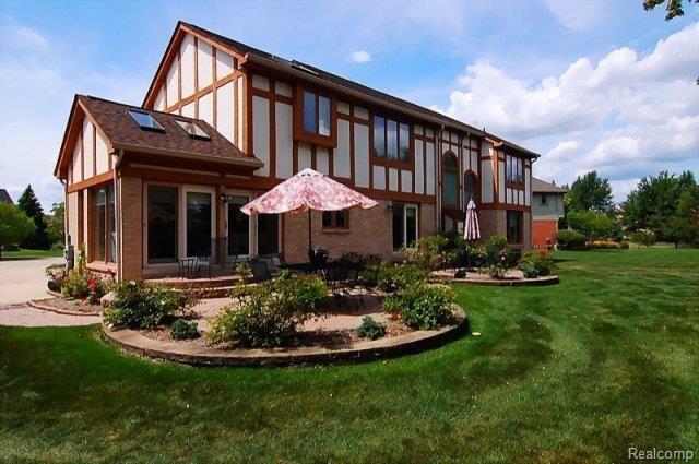 4708 Rambling Court Troy, MI 48098 - Photo 24 of 25 Rambling b rear1