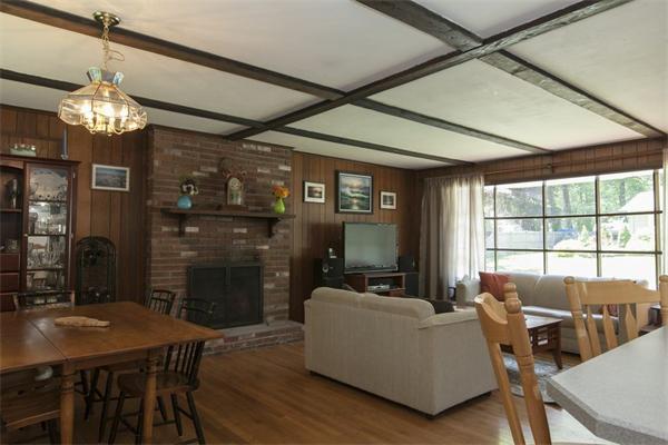 43 Fernbrook Road Northborough, MA 01532 - Photo 7 of 19 Gallery Image 7