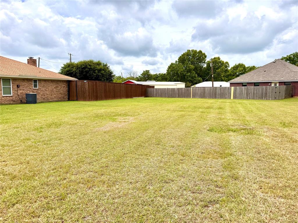 612 Milford Road Itasca, TX 76055 - Photo 7 of 9