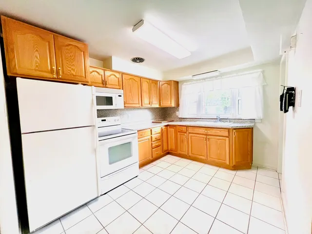 $155,000 | 506 North Willis Avenue, Champaign, IL 61821