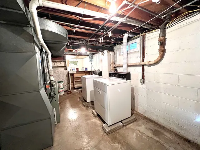 $155,000 | 506 North Willis Avenue, Champaign, IL 61821