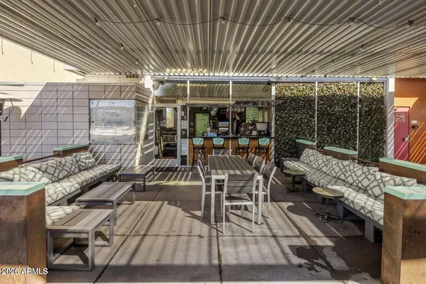 $279,900 | 4750 North Central Avenue, Unit L17, Phoenix, AZ 85012