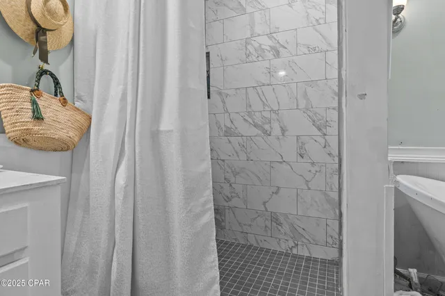 $575,000 | 629 Amberjack Drive, Panama City Beach, FL 32408