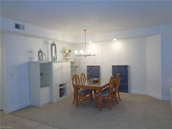 $2,995 | 515 Laguna Royale Boulevard, Unit 102, Naples, FL 34119