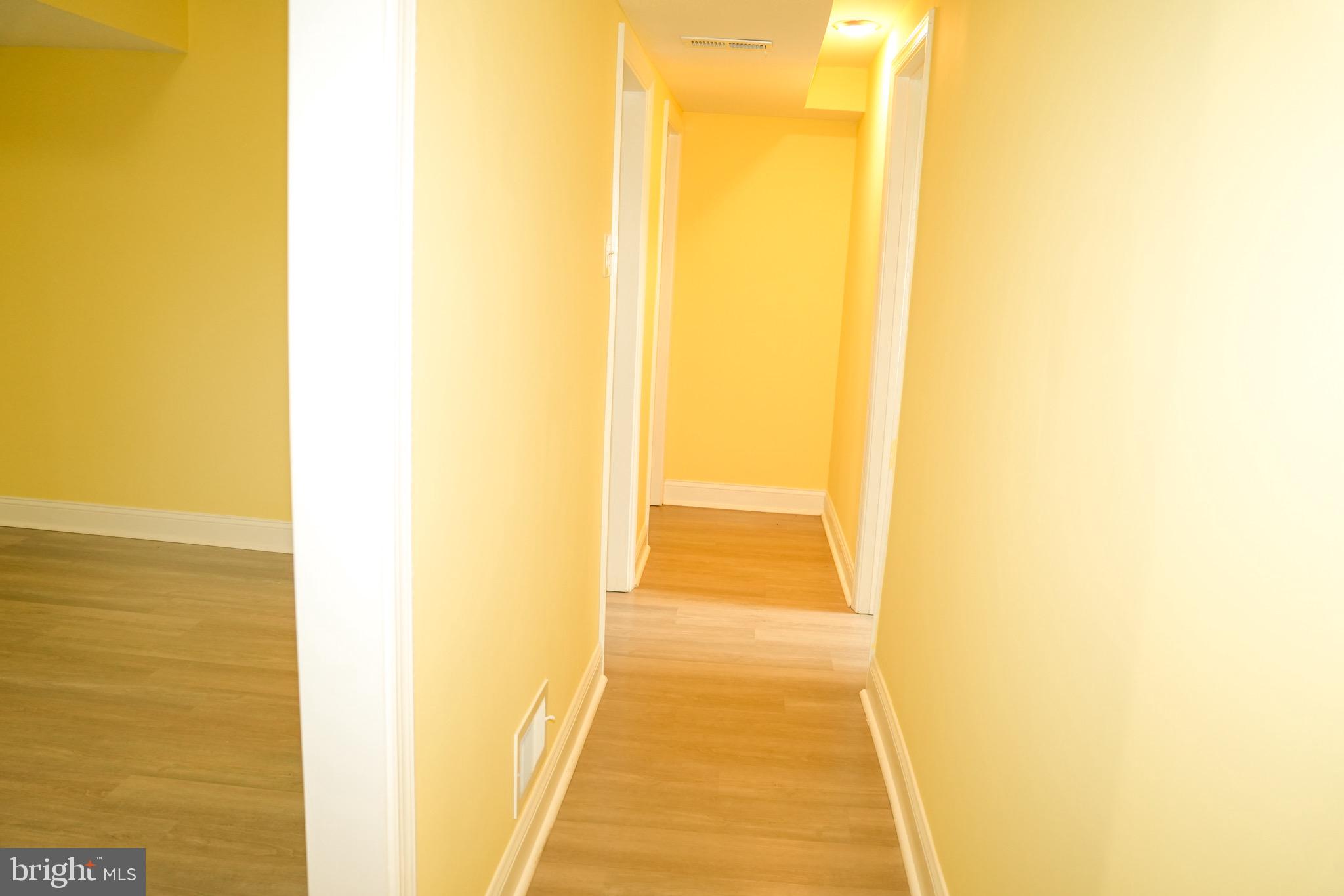 8300 Cathedral Avenue New Carrollton, MD 20784 - Photo 42 of 43 a view of a balcony