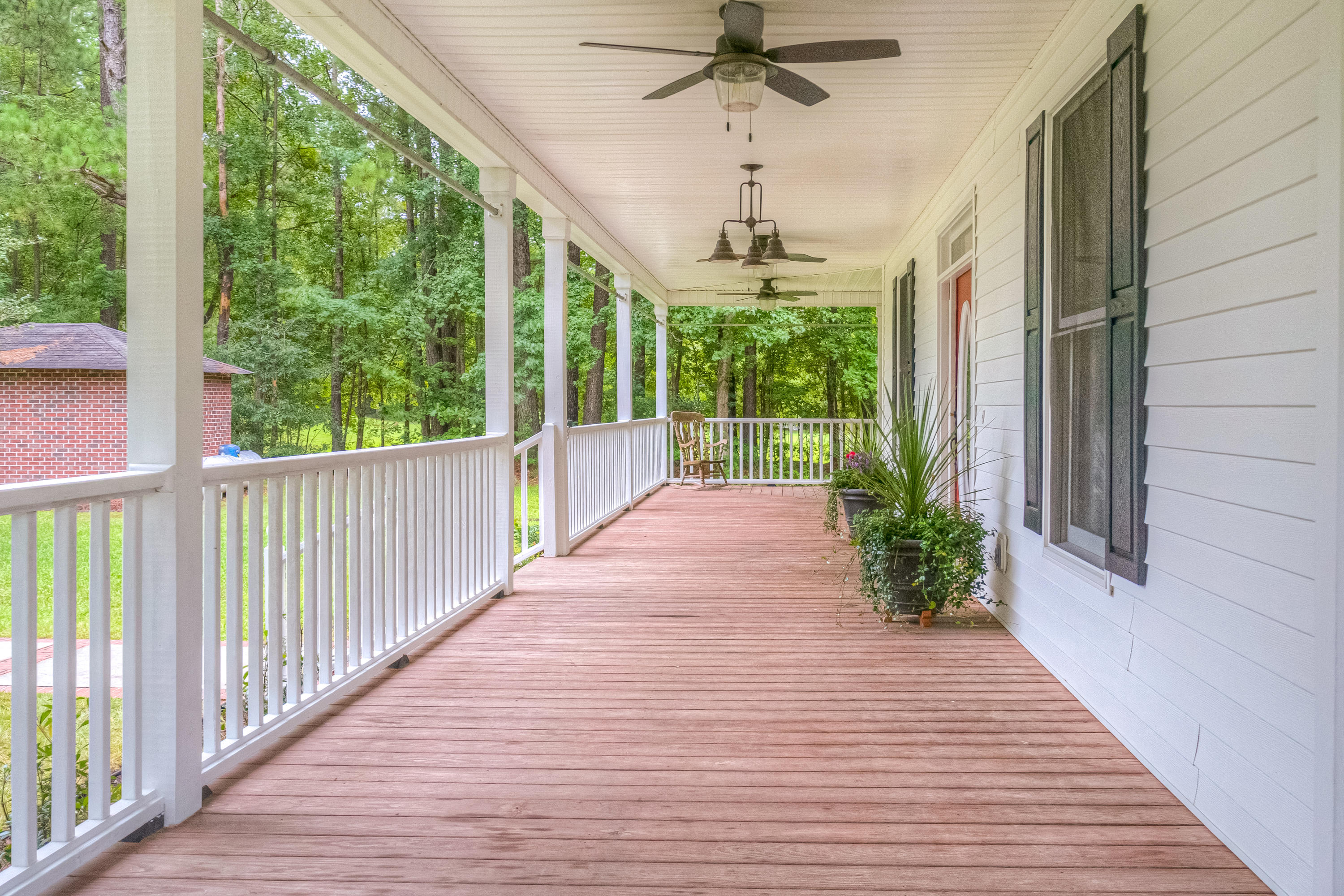 1837 Highway 61 Ridgeville, SC 29472 - Photo 6 of 54 Front Porch