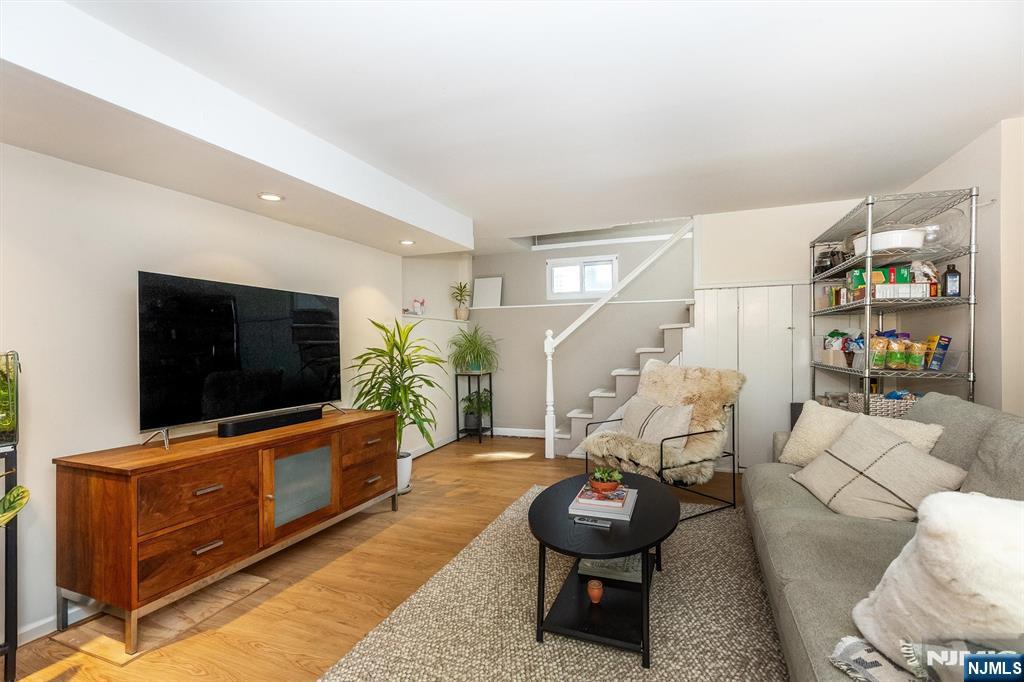 73 Hawthorne Avenue Glen Ridge, NJ 07028 - Photo 41 of 50