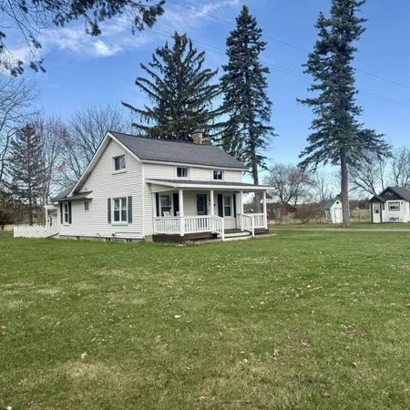 $229,000 | 5305 North Osborn Road, Riverdale, MI 48877