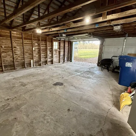 $229,000 | 5305 North Osborn Road, Riverdale, MI 48877