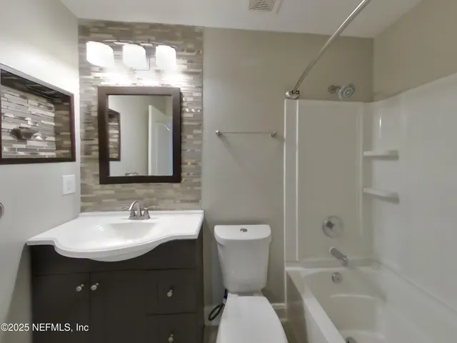 $1,839 | 2268 Eisner Drive, Jacksonville, FL 32218