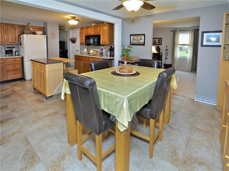 634 Blue Ridge Road Pittsburgh, PA 15239 - Photo 4 of 25 Gallery Image 4