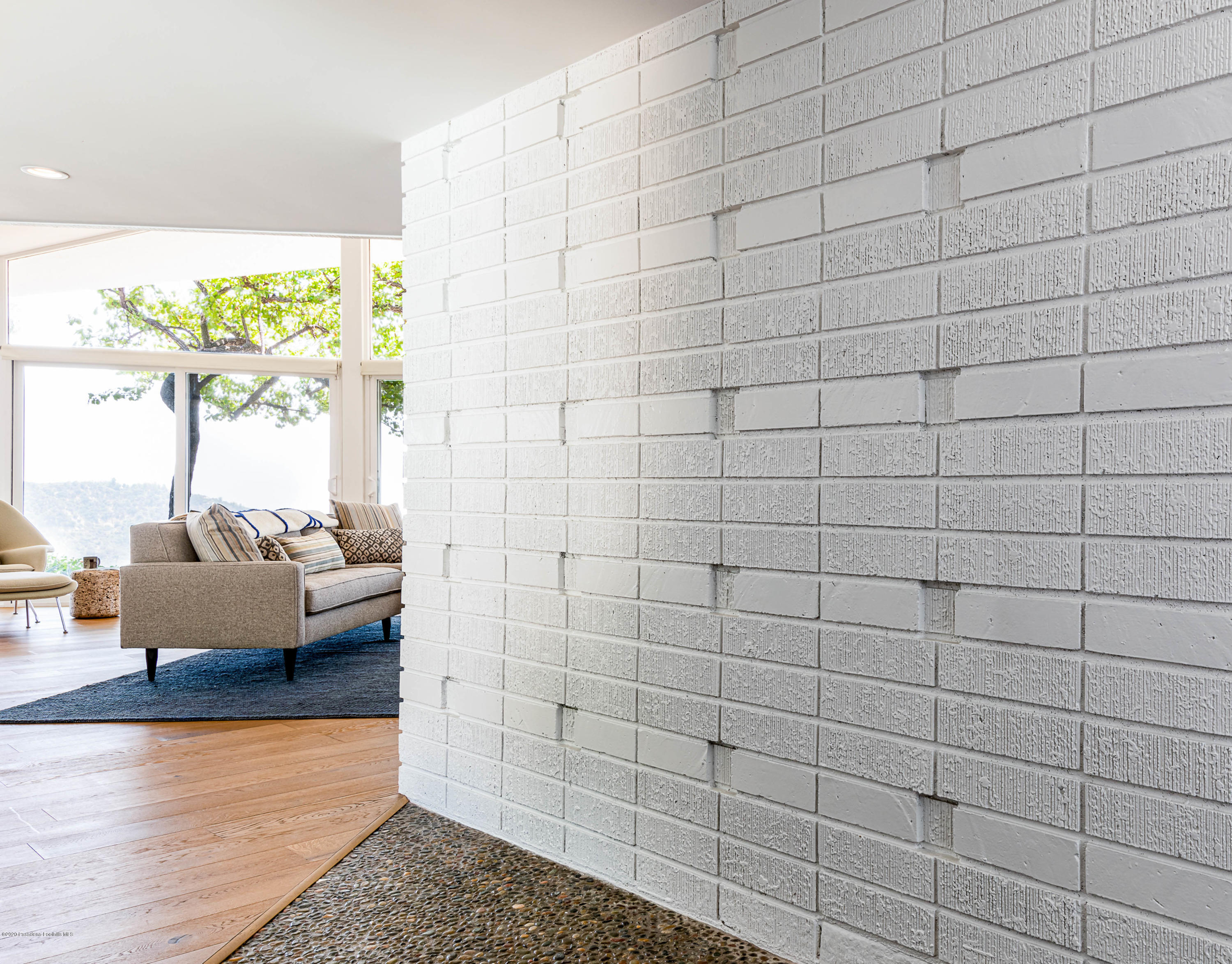 2210 Cielo Place Arcadia, CA 91006 - Photo 8 of 39 a bathroom with a bathtub and window