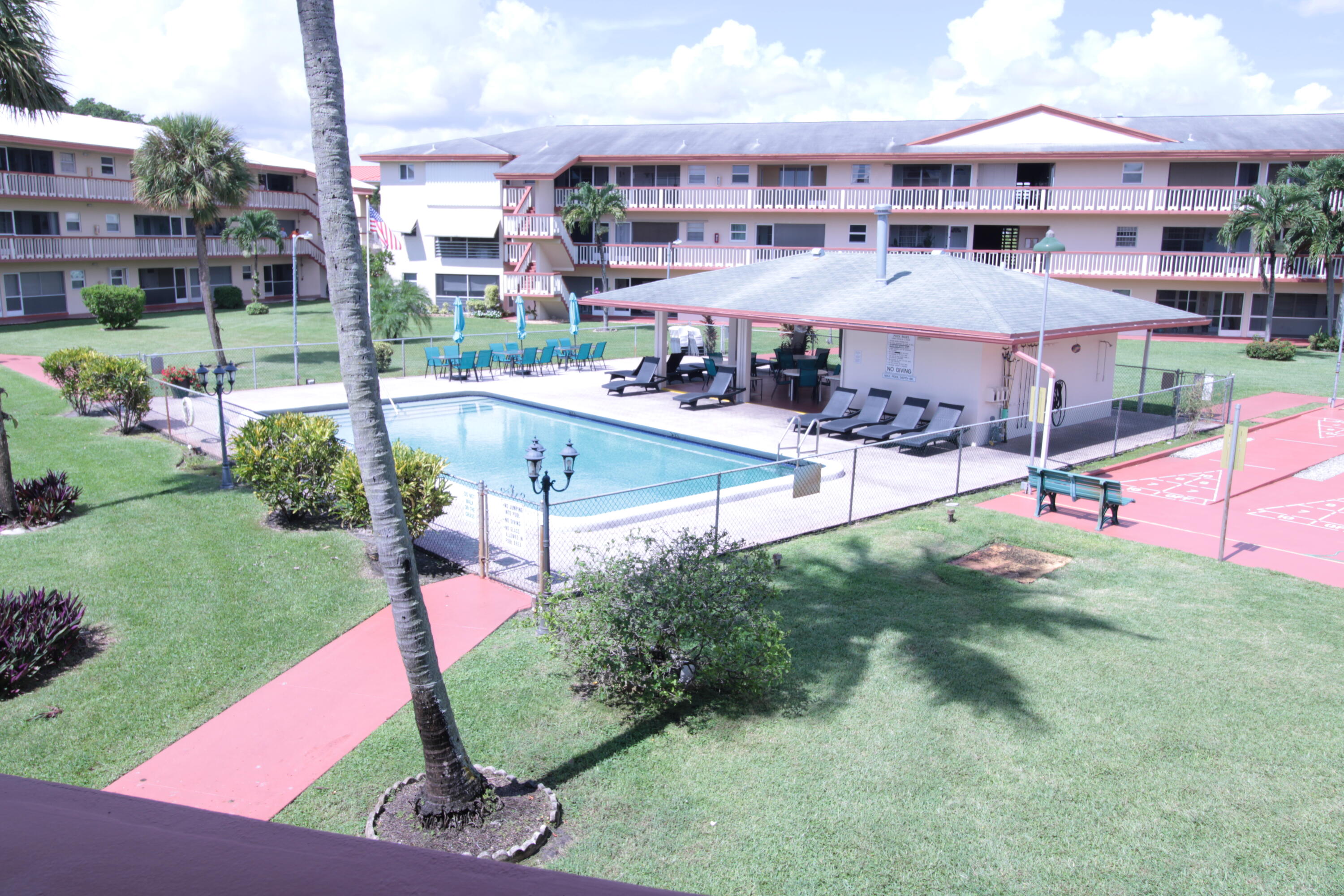 5300 Washington Street, Unit P236 Hollywood, FL 33021 - Photo 2 of 26 IMG_3438
