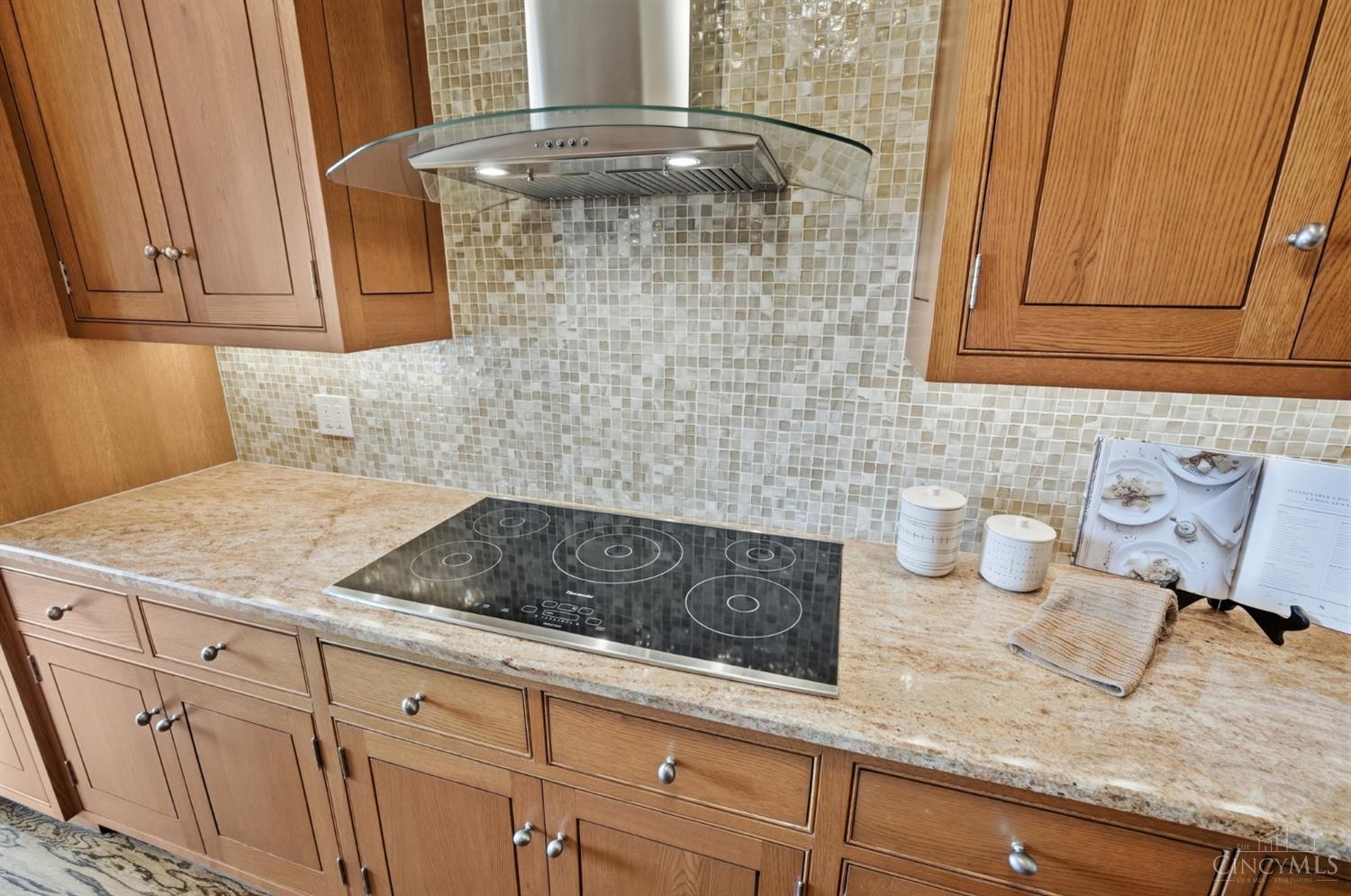 2444 Madison Road, Unit 2002 Cincinnati, OH 45208 - Photo 20 of 86 Gallery Image 20