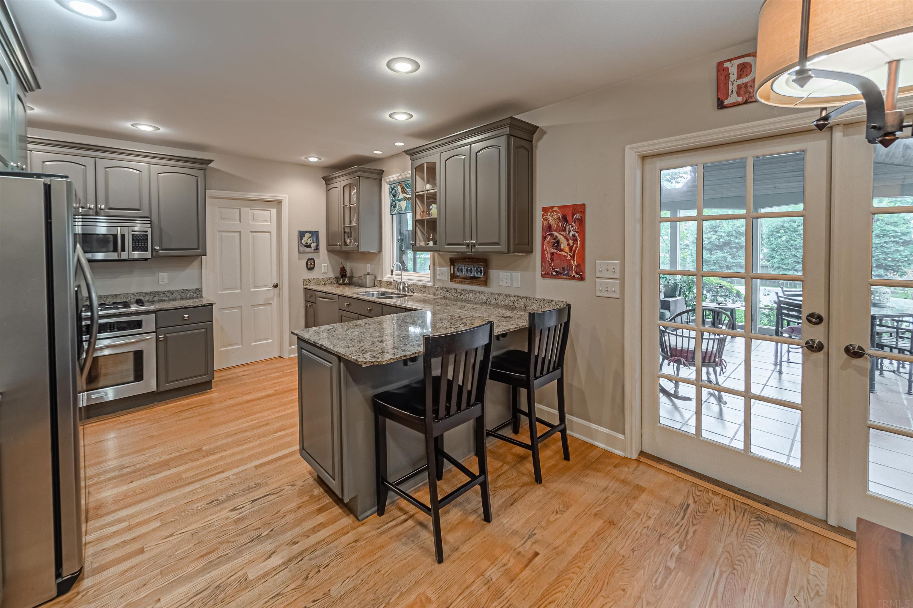 951 South Colony Road Evansville, IN 47714 - Photo 10 of 36 Gallery Image 10