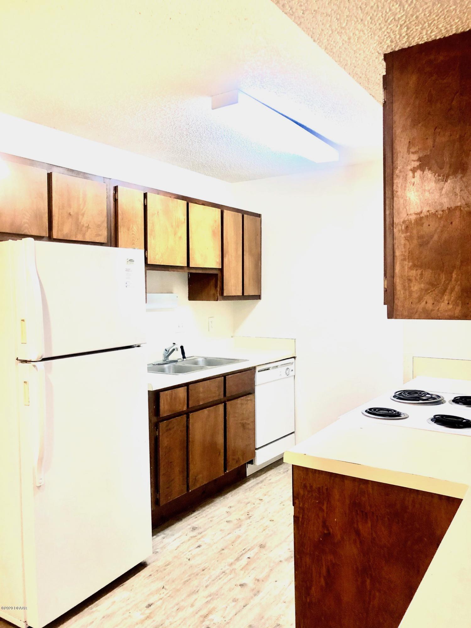 1600 Big Tree Road, Unit B1 South Daytona, FL 32119 - Photo 25 of 37 13