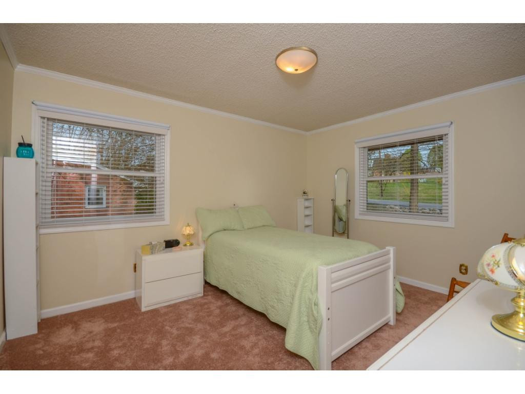 844 Ridgefields Road Kingsport, TN 37660 - Photo 17 of 36 Photo 17