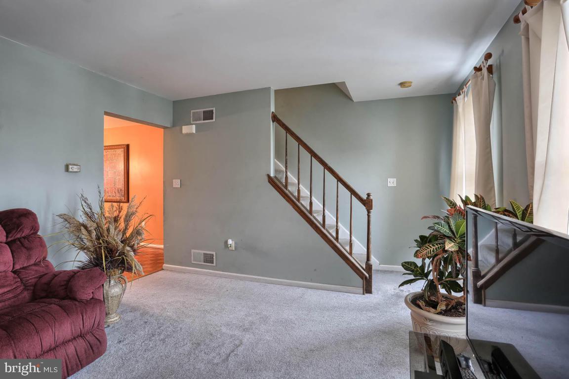 185 Robin Road York, PA 17404 - Photo 11 of 23 Gallery Image 11