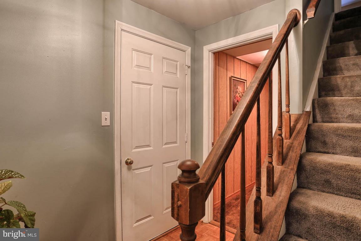 185 Robin Road York, PA 17404 - Photo 13 of 23 Gallery Image 13