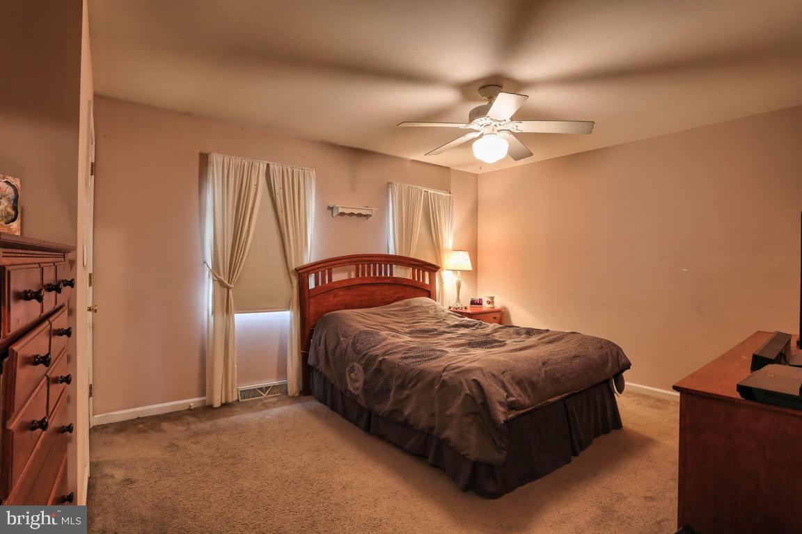 185 Robin Road York, PA 17404 - Photo 15 of 23 Gallery Image 15