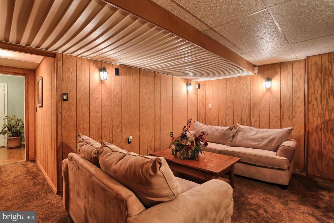 185 Robin Road York, PA 17404 - Photo 22 of 23 Gallery Image 22