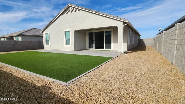 $2,150 | 37845 West Santa Barbara Avenue, Maricopa, AZ 85138