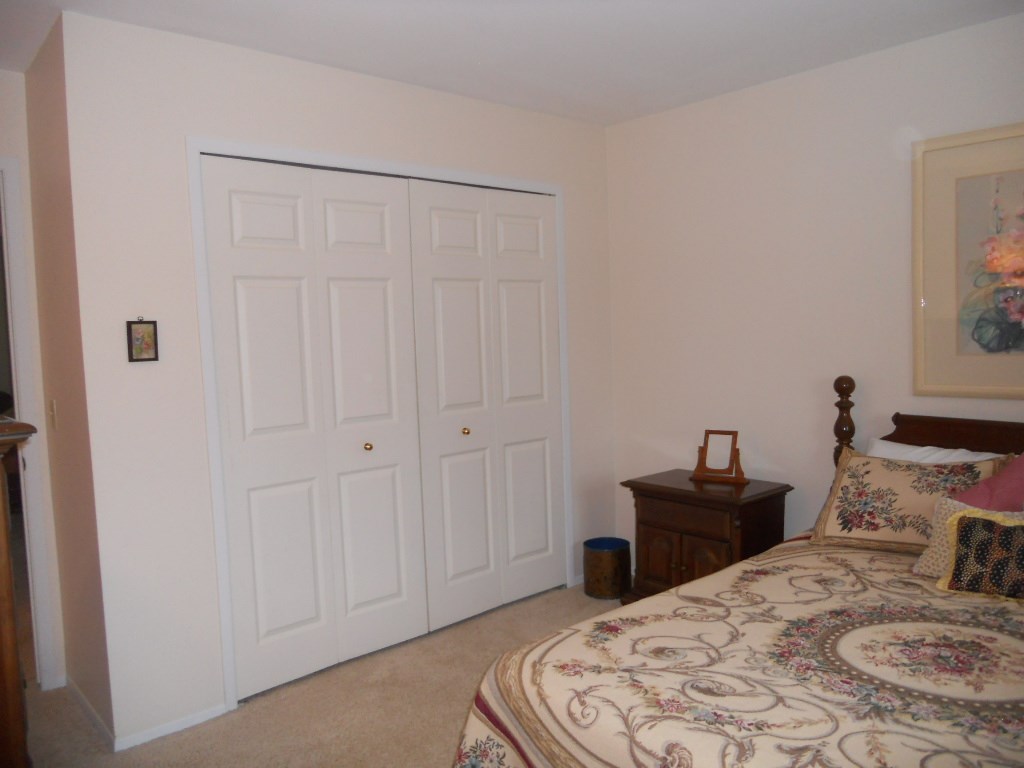 34525 Mulvey Road Fraser, MI 48026 - Photo 14 of 21 31279318-13.JPG