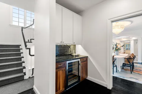 $2,750,000 | 952 Lafayette Road, Bryn Mawr, PA 19010