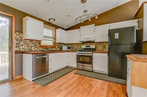 11 Edgewater Road Narragansett, RI 02882 - Photo 7 of 19