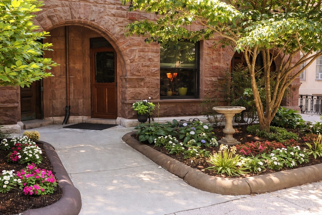 178 Commonwealth Avenue, Unit 2 Boston, MA 02116 - Photo 6 of 15