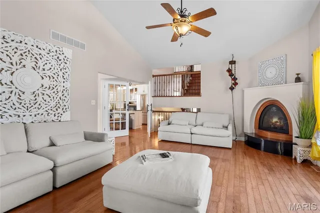 $555,000 | 882 Edward Street, St. Libory, IL 62282