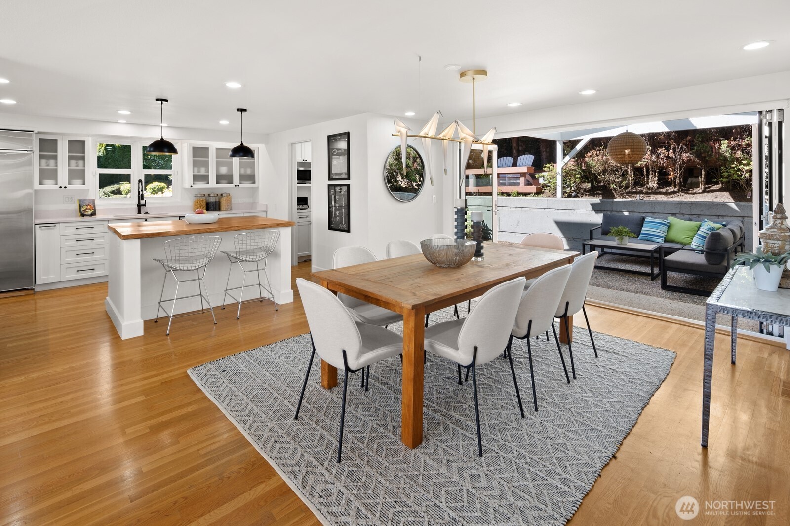 1521 36th Avenue South Seattle, WA 98144 - Photo 11 of 37