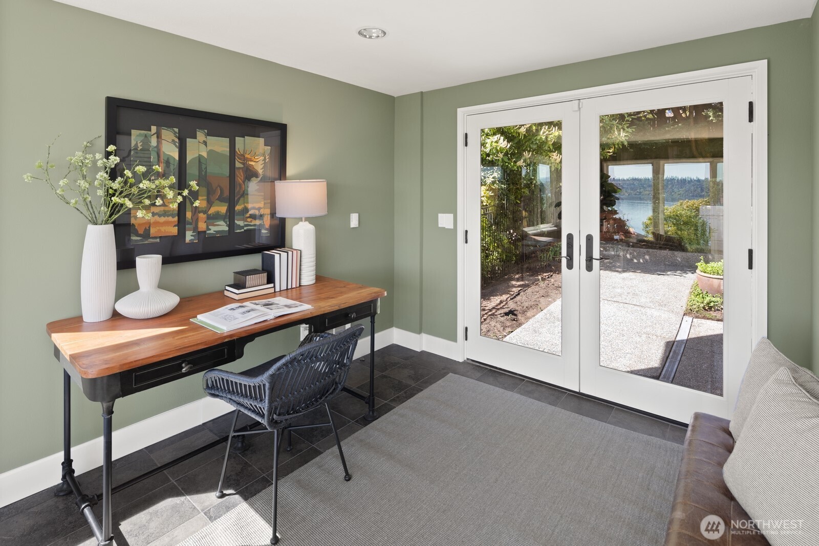 1521 36th Avenue South Seattle, WA 98144 - Photo 19 of 37