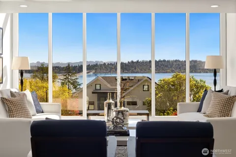 a view of a living room with furniture