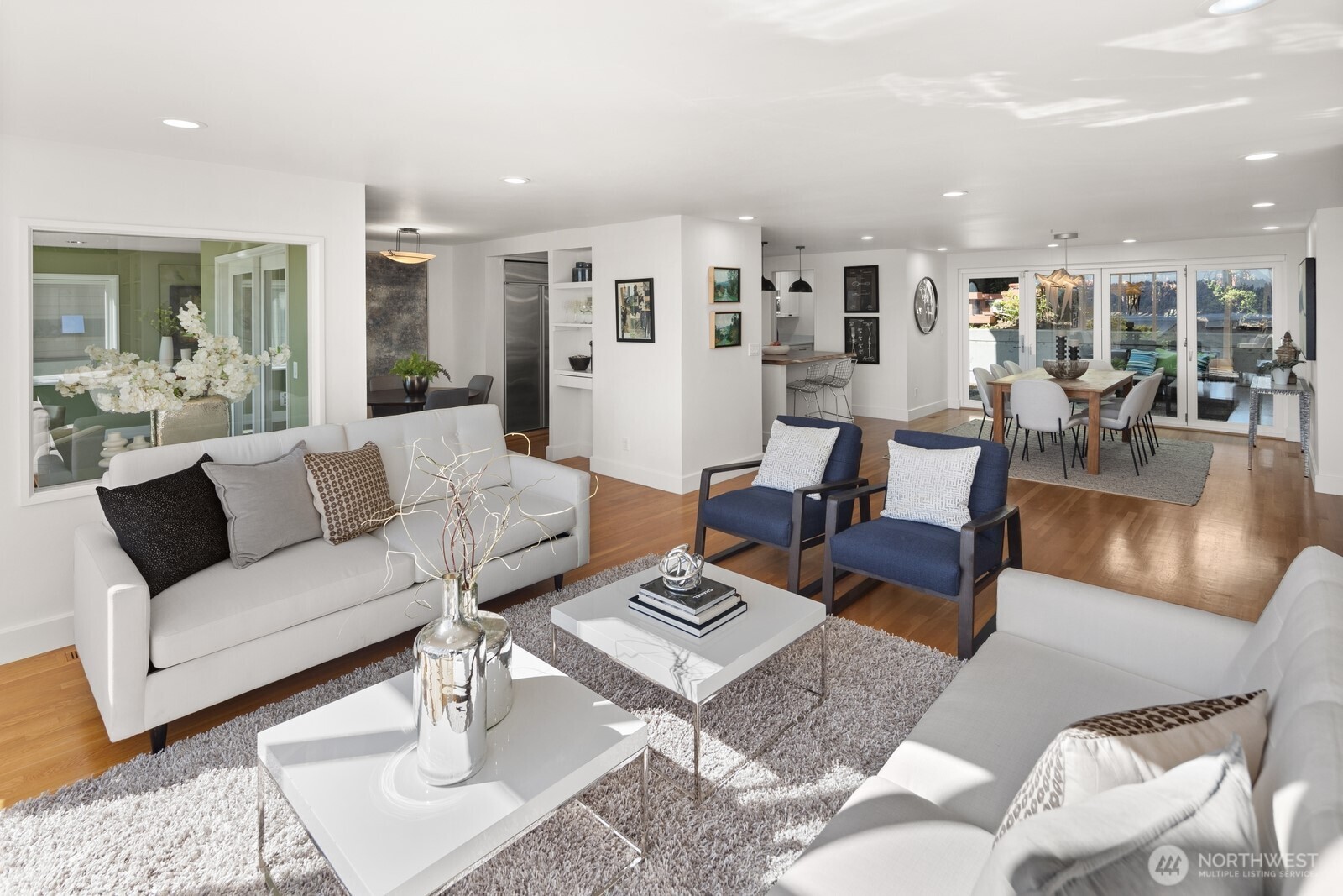 1521 36th Avenue South Seattle, WA 98144 - Photo 3 of 37