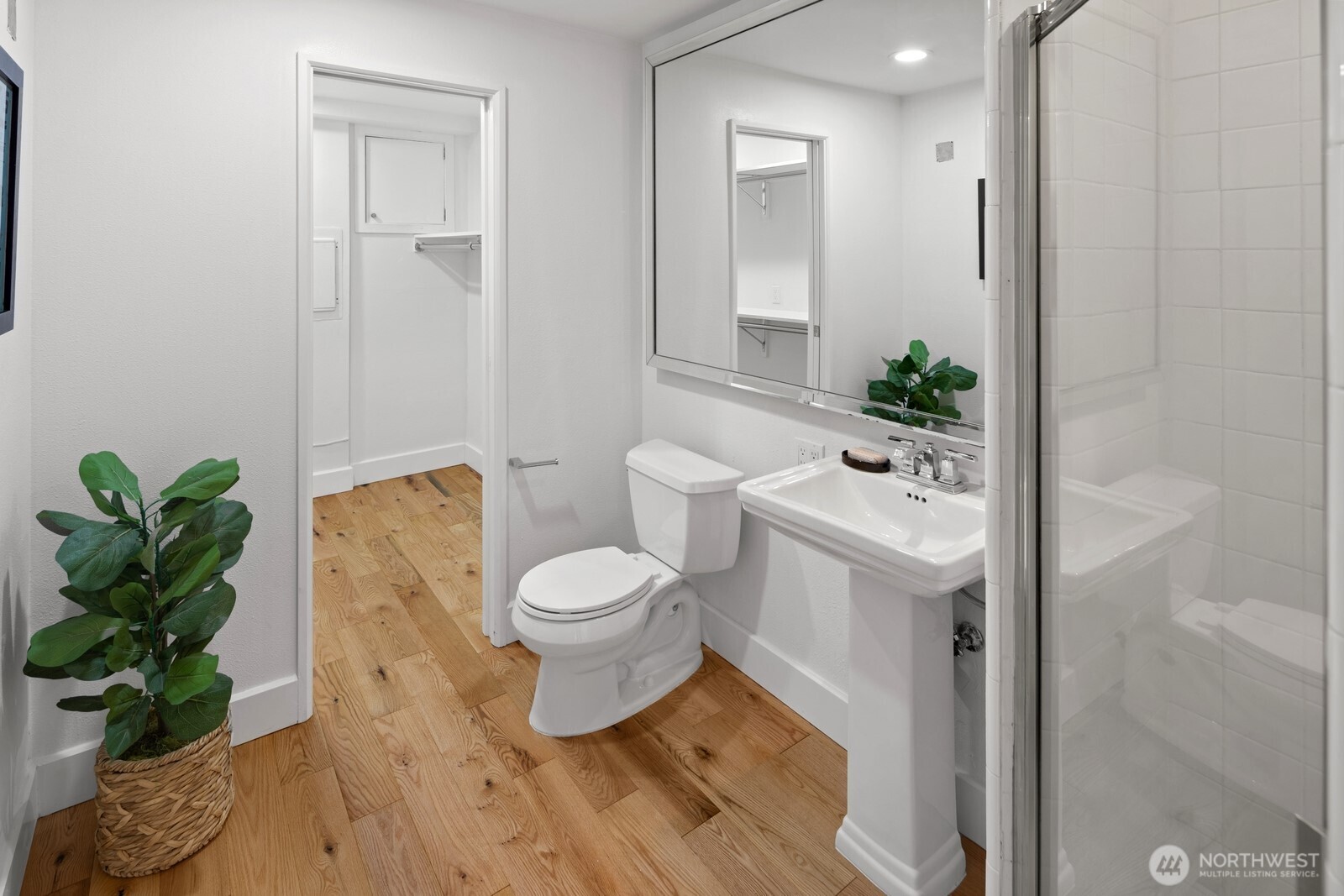 1521 36th Avenue South Seattle, WA 98144 - Photo 35 of 37