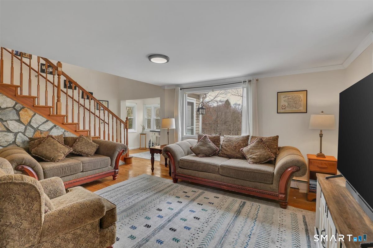 112 Weekeepeemee Road Bethlehem, CT 06751 - Photo 11 of 40