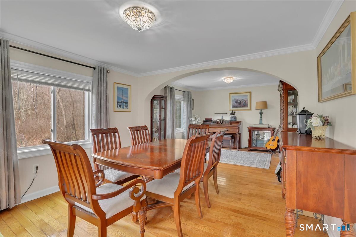 112 Weekeepeemee Road Bethlehem, CT 06751 - Photo 16 of 40