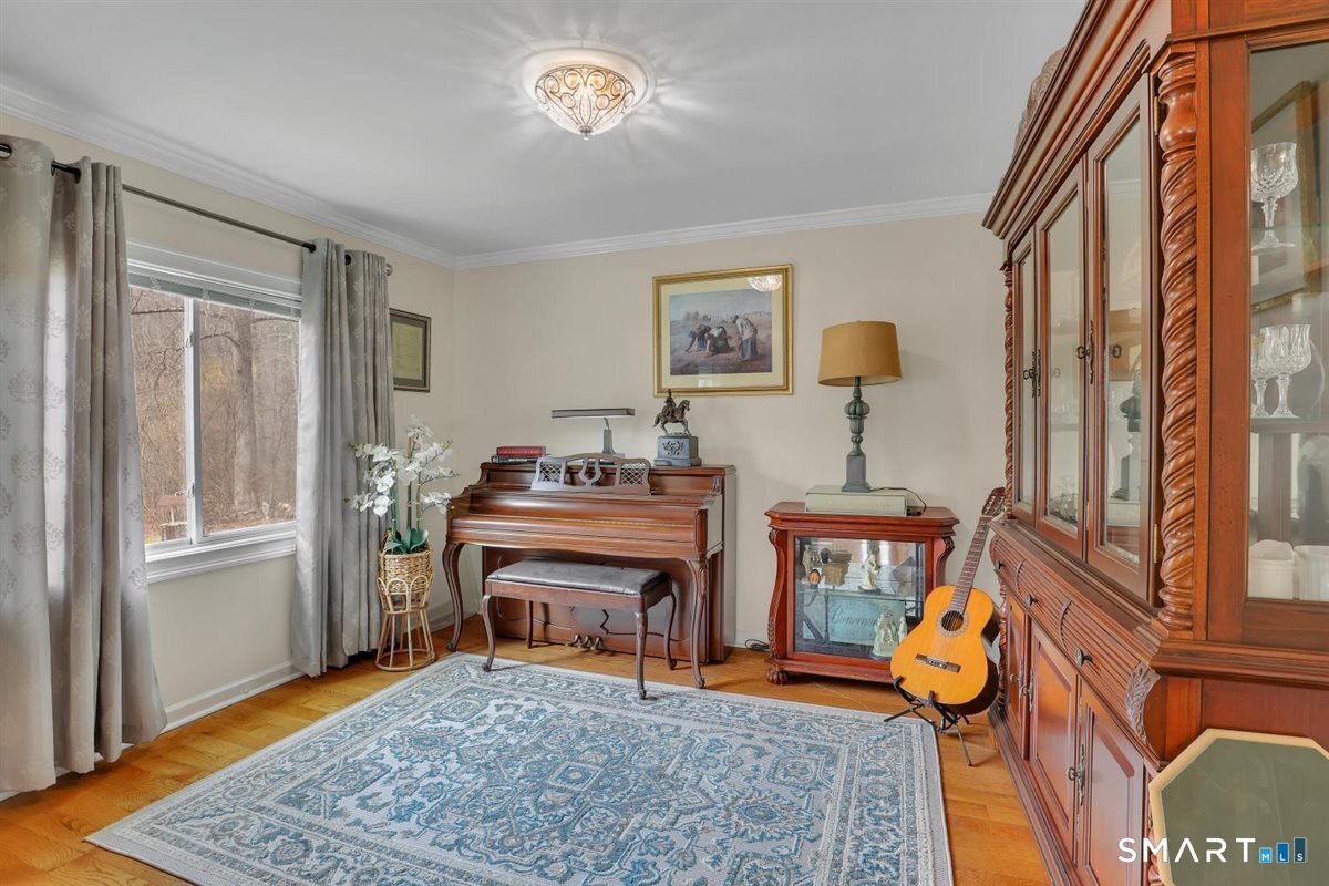 112 Weekeepeemee Road Bethlehem, CT 06751 - Photo 17 of 40