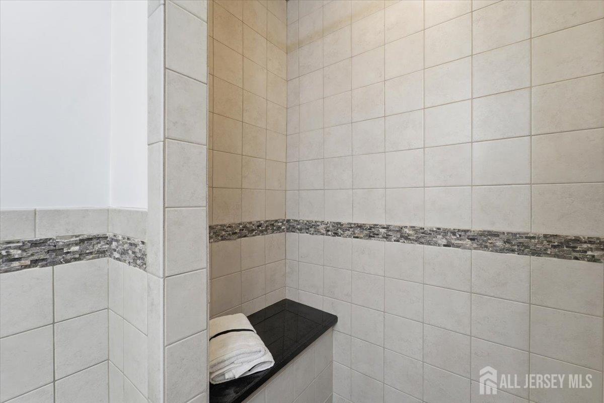 462 Blue Ridge Avenue Piscataway, NJ 08854 - Photo 40 of 64