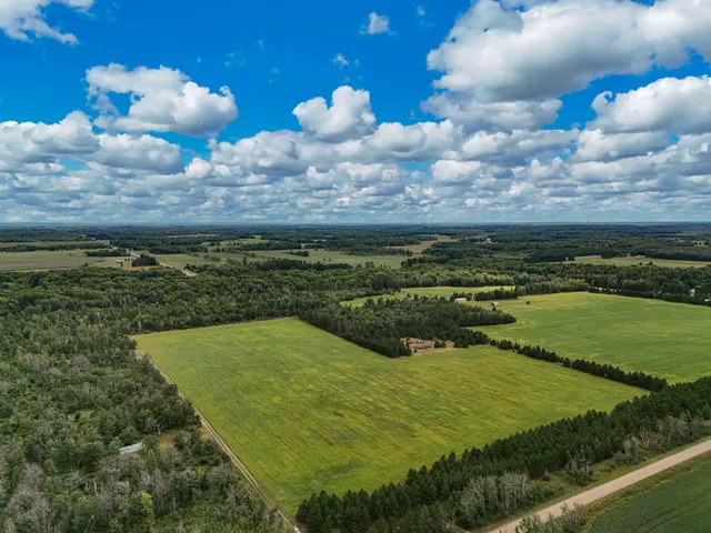 $295,000 | 17279 284th Street, Sebeka, MN 56477